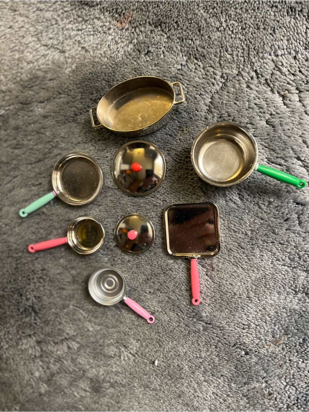 Kitchen Littles Mini Metal Cookware Toys w/Pink & Green Handles
